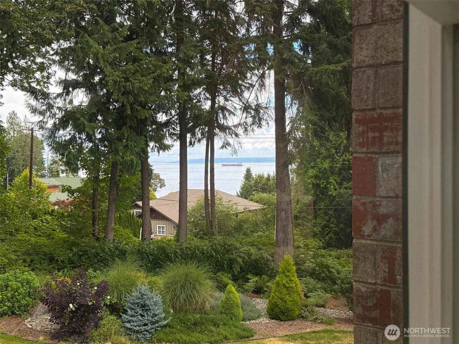 98346 Northeast Jefferson Point Road Northeast Kingston, WA 98346 - Photo 24 of 40 Gallery Image 24