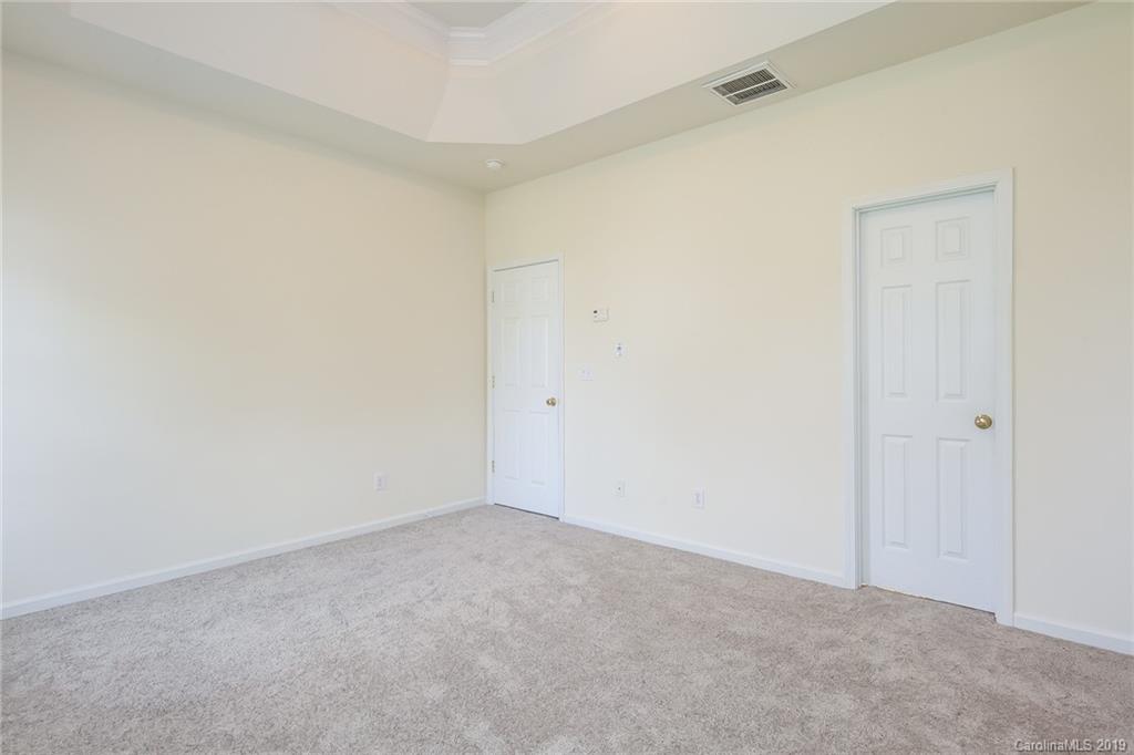 10815 Hellebore Road Charlotte, NC 28213 - Photo 17 of 31 Gallery Image 17