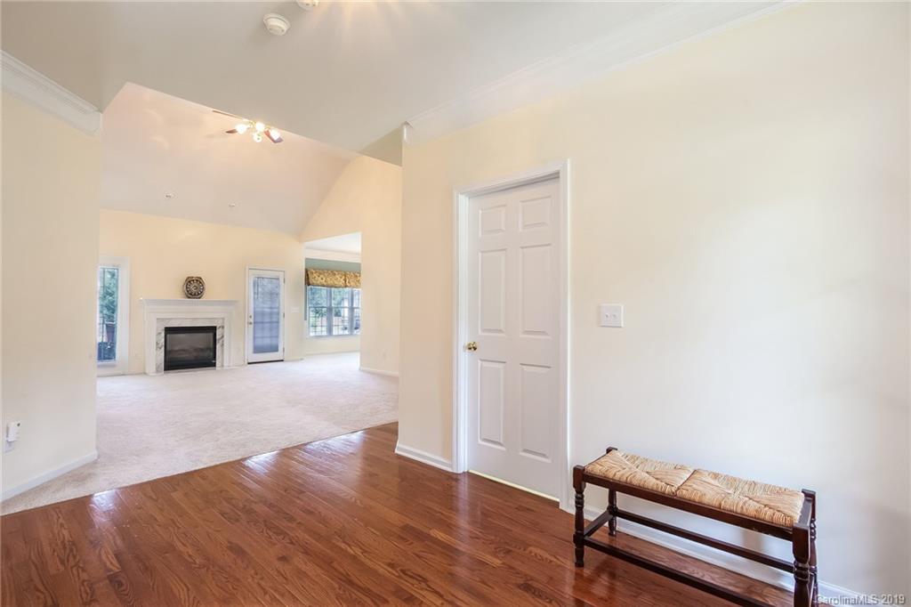 10815 Hellebore Road Charlotte, NC 28213 - Photo 4 of 31 Gallery Image 4