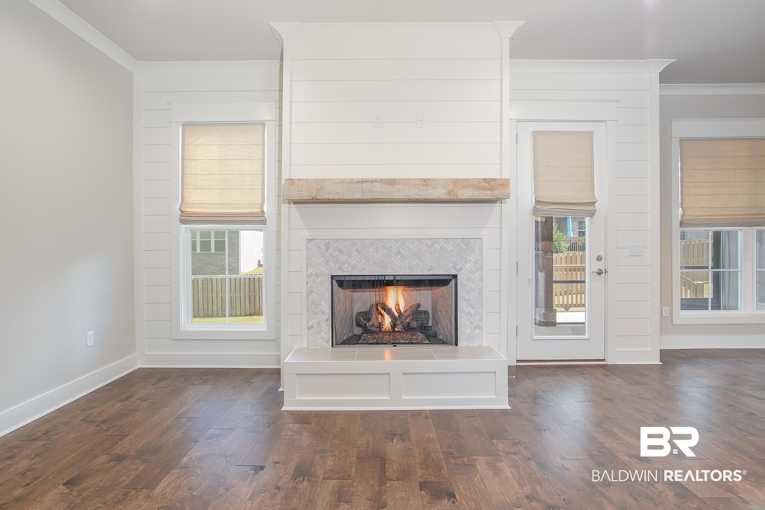 20269 Bunker Loop Fairhope, AL 36532 - Photo 5 of 48