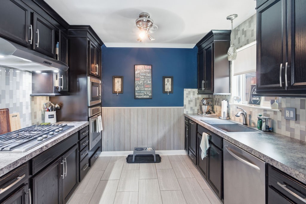 3443 Gary Lane Spring, TX 77380 - Photo 12 of 37 Kitchen, Come check out these appliances, pull out drawers & more!