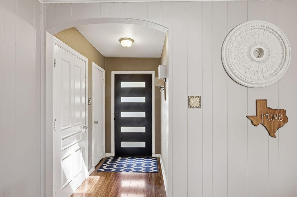 3443 Gary Lane Spring, TX 77380 - Photo 5 of 37 Entry Way!