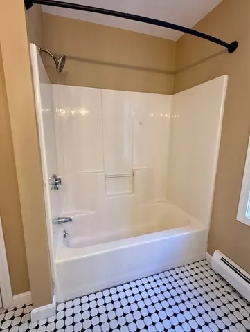 $3,900 | 32 Elk Drive, Tiverton, RI 02878