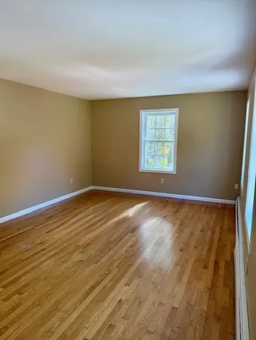 $3,900 | 32 Elk Drive, Tiverton, RI 02878