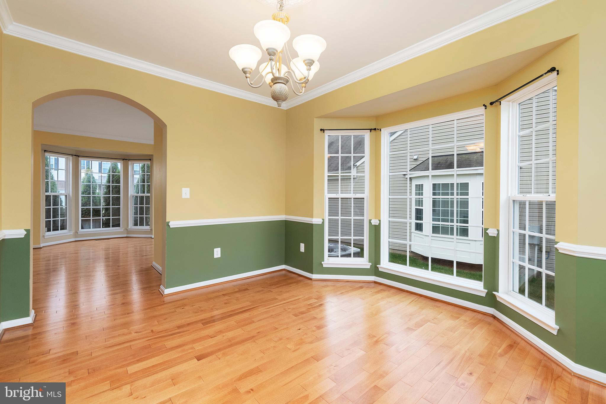 1496 Chesterfield Road Locust Grove, VA 22508 - Photo 14 of 37 Chair Rail & Crown Moulding Here