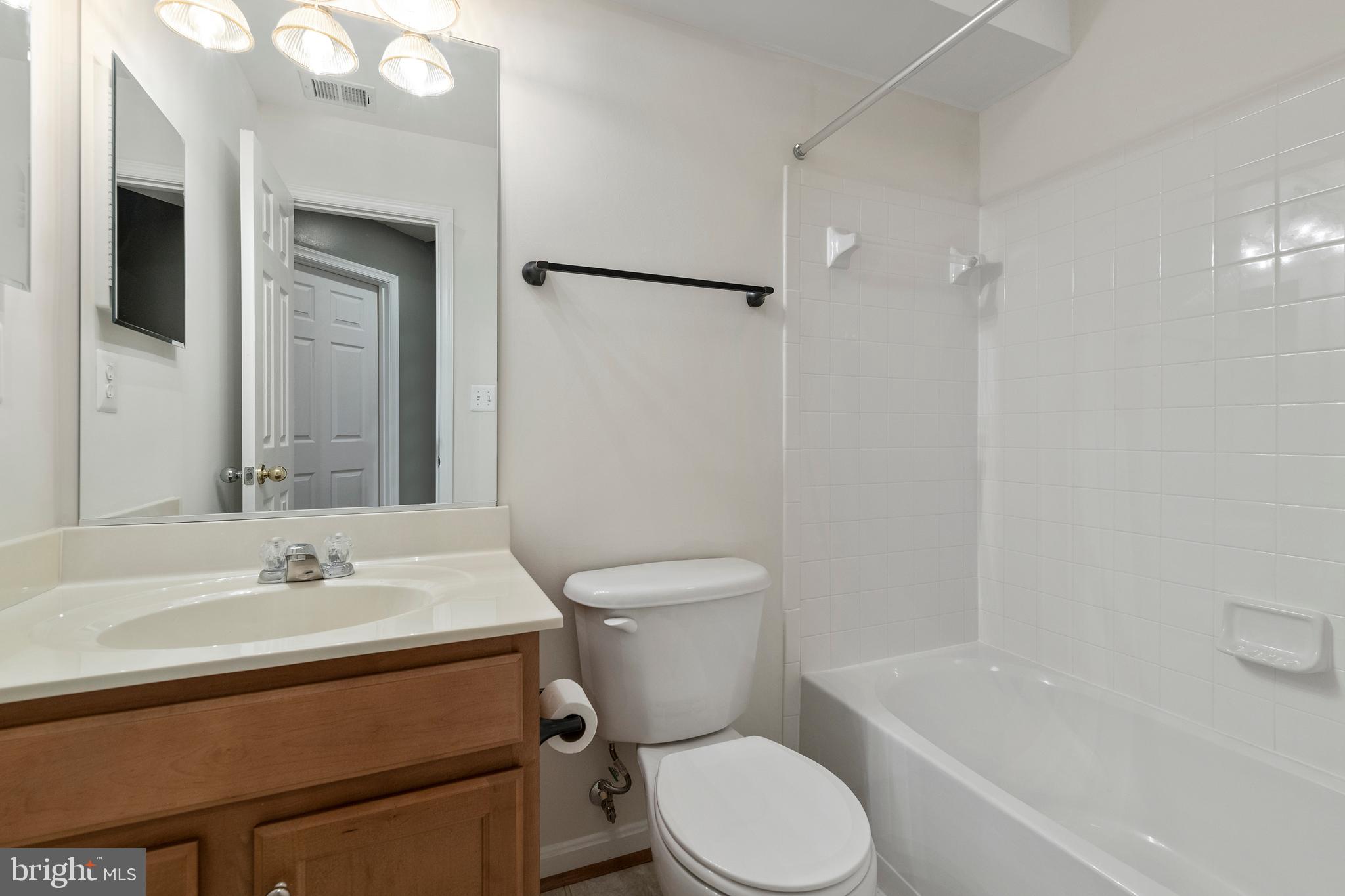 1496 Chesterfield Road Locust Grove, VA 22508 - Photo 31 of 37 Full Bath on the Lower Level Too!!