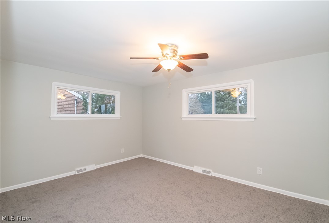 486 Harris Road Cleveland, OH 44143 - Photo 12 of 23 Gallery Image 12
