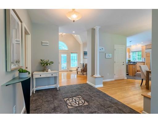 16 Chestnut Road Tyngsborough, MA 01879 - Photo 5 of 38 Gallery Image 5