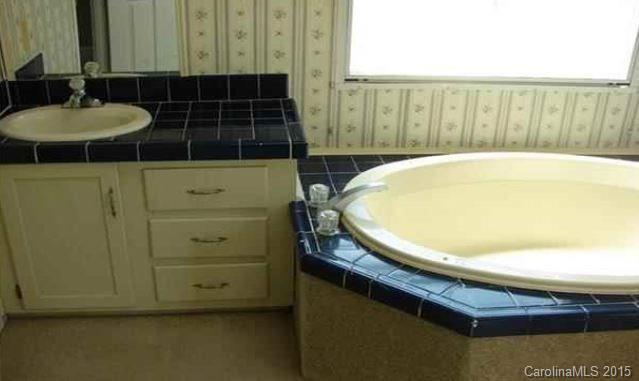 333 Jack Francis Road Shelby, NC 28152 - Photo 3 of 6 Gallery Image 3