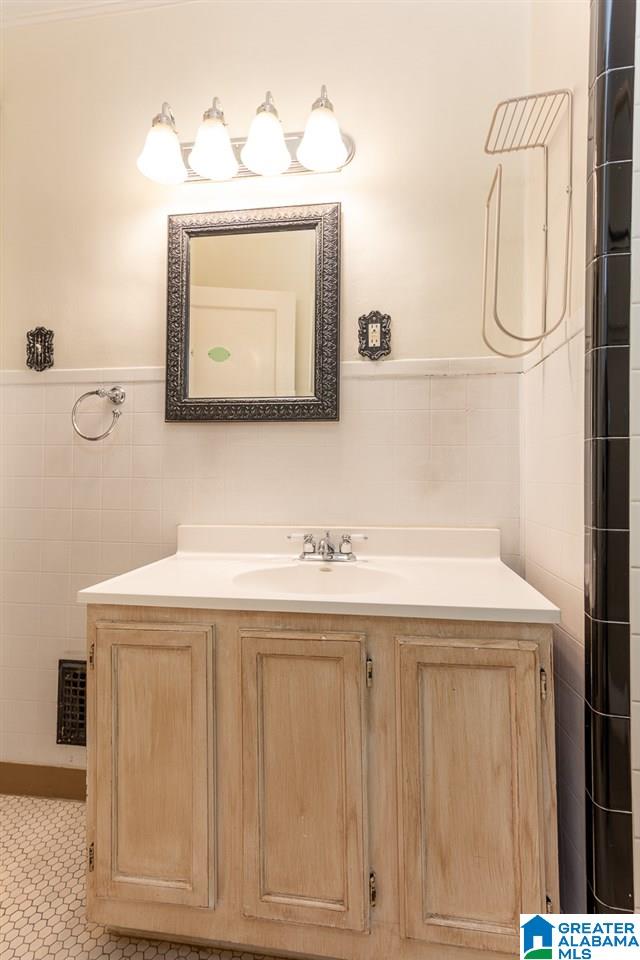 2921 Leland Road Birmingham, AL 35209 - Photo 32 of 41