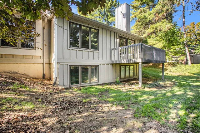 $330,000 | 213 Raintree Circle, Kalamazoo, MI 49006