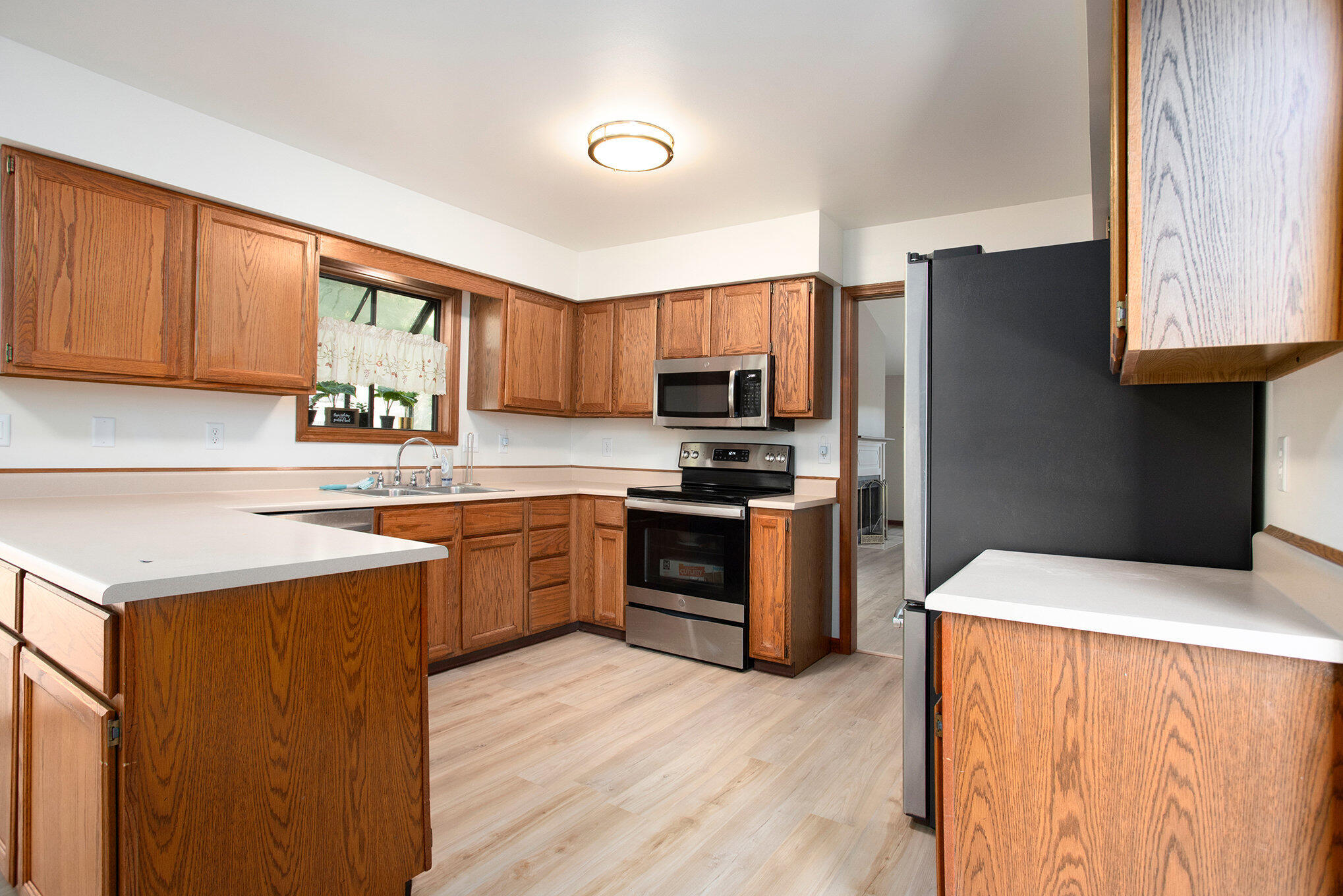 213 Raintree Circle Kalamazoo, MI 49006 - Photo 8 of 26 007__mg_7897_815