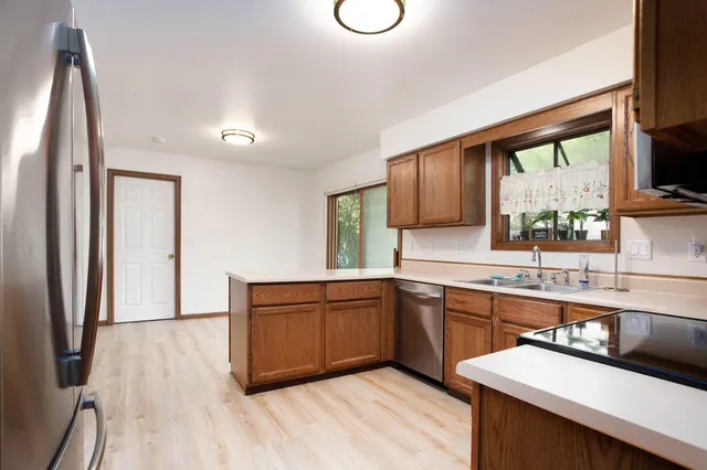 $330,000 | 213 Raintree Circle, Kalamazoo, MI 49006