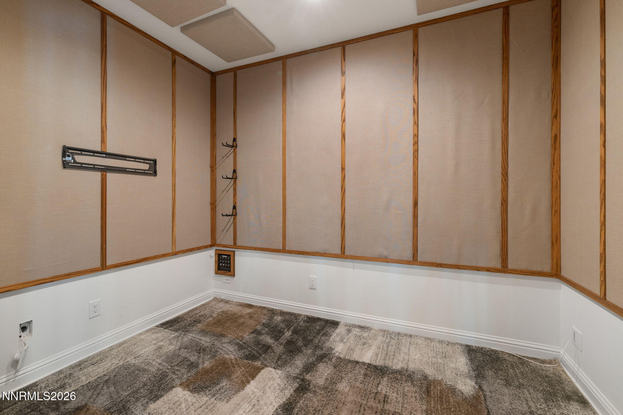 1180 Paddock Lane Reno, NV 89521 - Photo 54 of 130 43-web-or-mls-1180 Paddock Ln-44