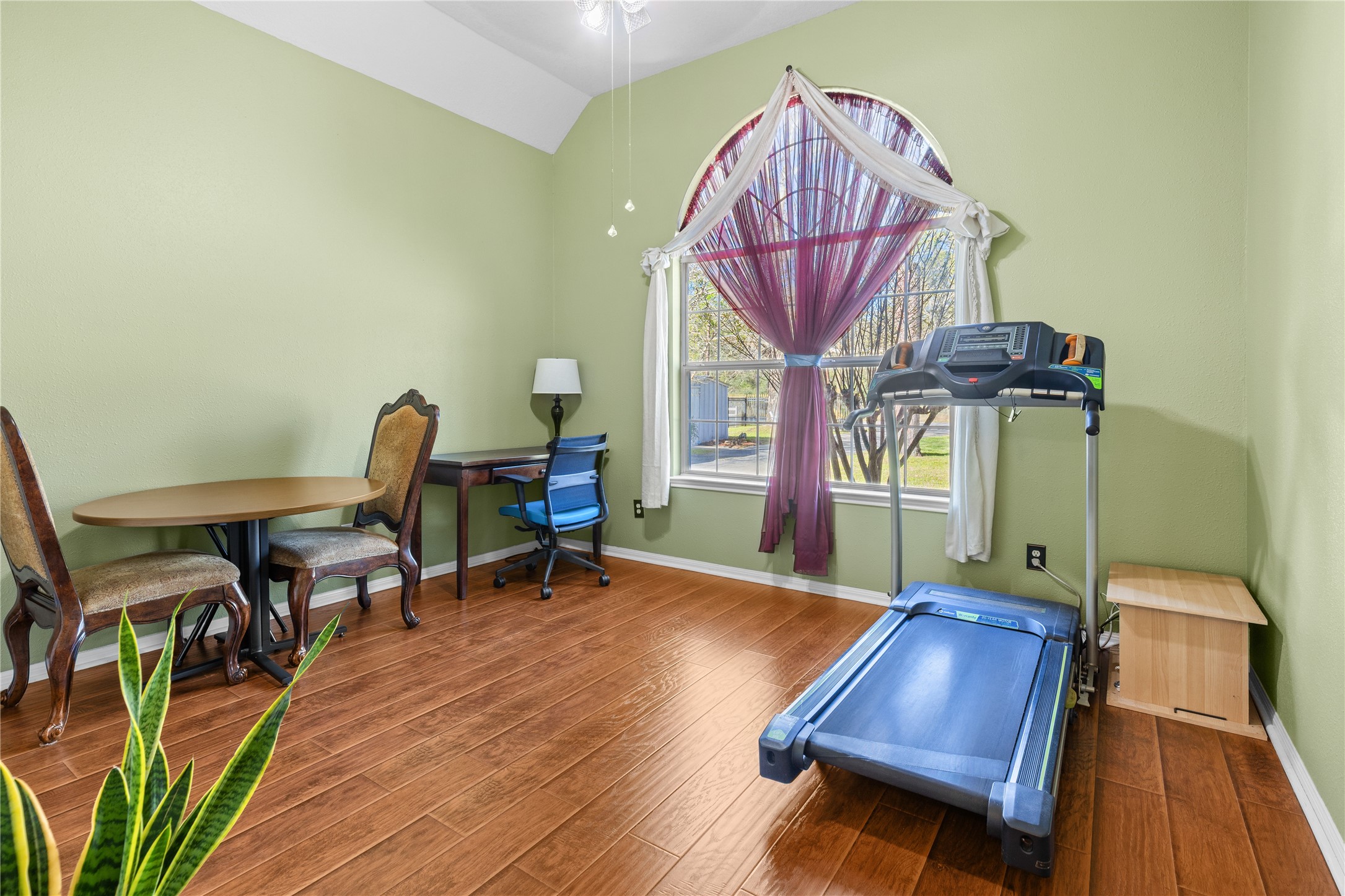 11547 Crockett Martin Road Conroe, TX 77306 - Photo 24 of 46