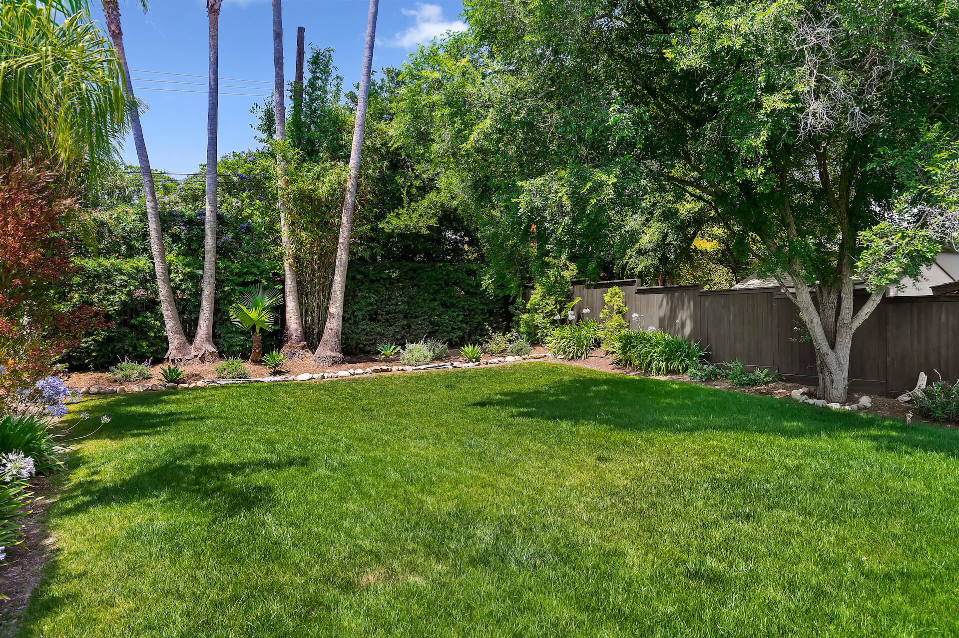 514 Tallant Road Santa Barbara, CA 93105 - Photo 11 of 33 13 - Large Back Yard
