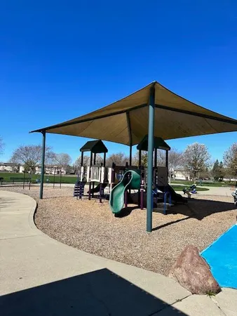 $304,900 | 4800 Southeast Westlake Parkway, Unit 1009, Sacramento, CA 95835