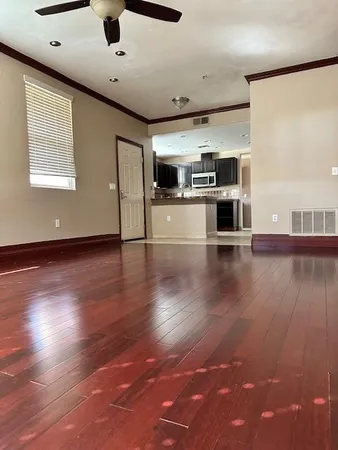 $304,900 | 4800 Southeast Westlake Parkway, Unit 1009, Sacramento, CA 95835