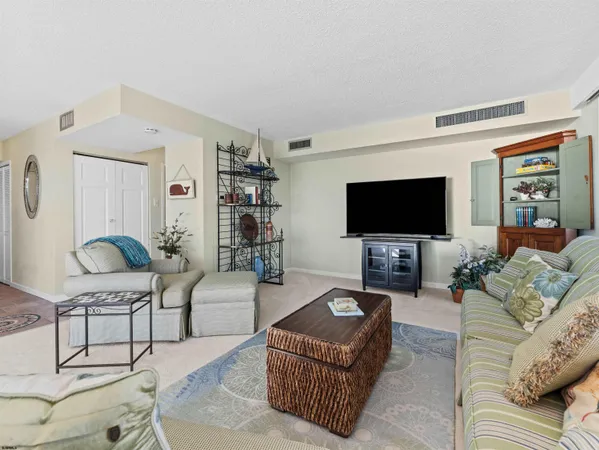 $999,000 | 322 Boardwalk, Unit 514, Ocean City, NJ 08226