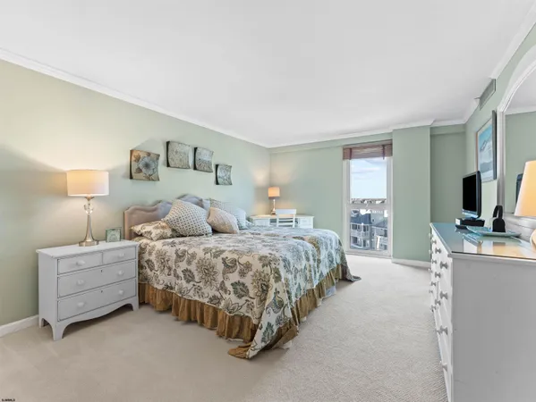 $999,000 | 322 Boardwalk, Unit 514, Ocean City, NJ 08226
