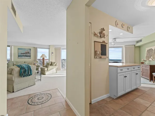 $999,000 | 322 Boardwalk, Unit 514, Ocean City, NJ 08226