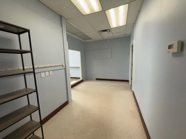 $695 | 38 Glen Avenue, Berlin, NH 03570