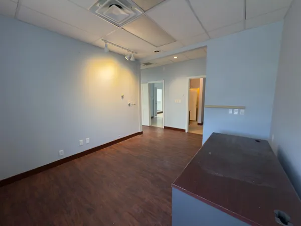 $695 | 38 Glen Avenue, Berlin, NH 03570