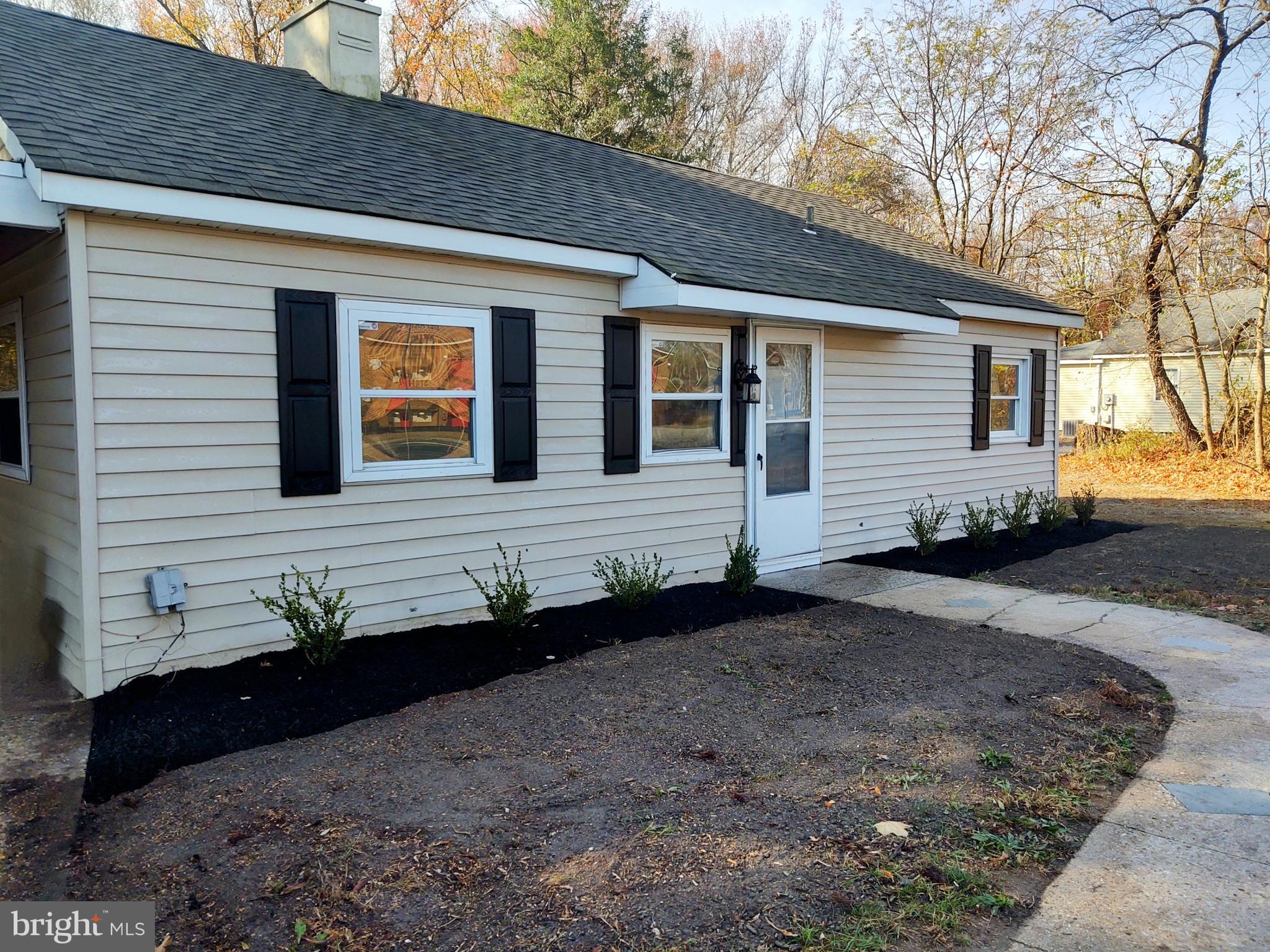 904 Kenton Road Dover, DE 19904 - Photo 2 of 18 Gallery Image 2