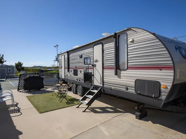 $1,700,000 | 31702 Nira Lane, Bonsall, CA 92003