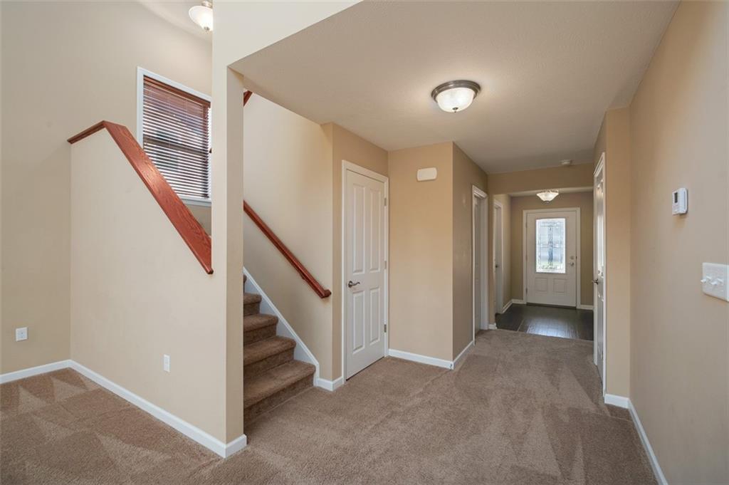 427 Chestnut Lane Apollo, PA 15613 - Photo 3 of 30 Gallery Image 3