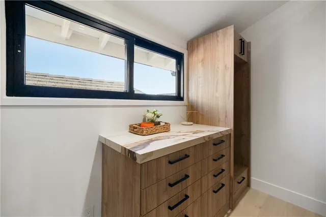 $3,995,000 | 5 Curl Drive, Corona del Mar, CA 92625