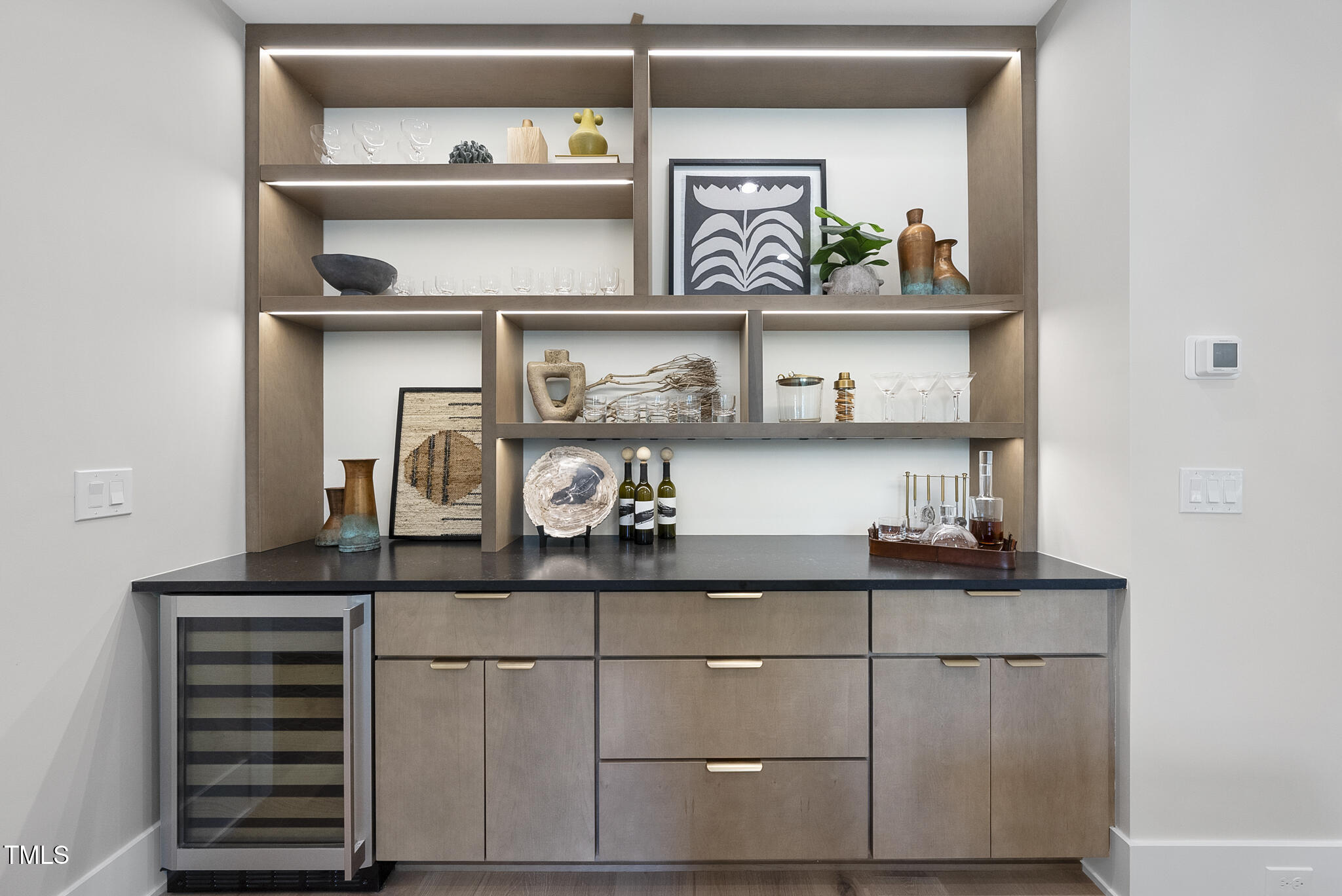 4123 Rockingham Street Raleigh, NC 27609 - Photo 9 of 54 DSC01118