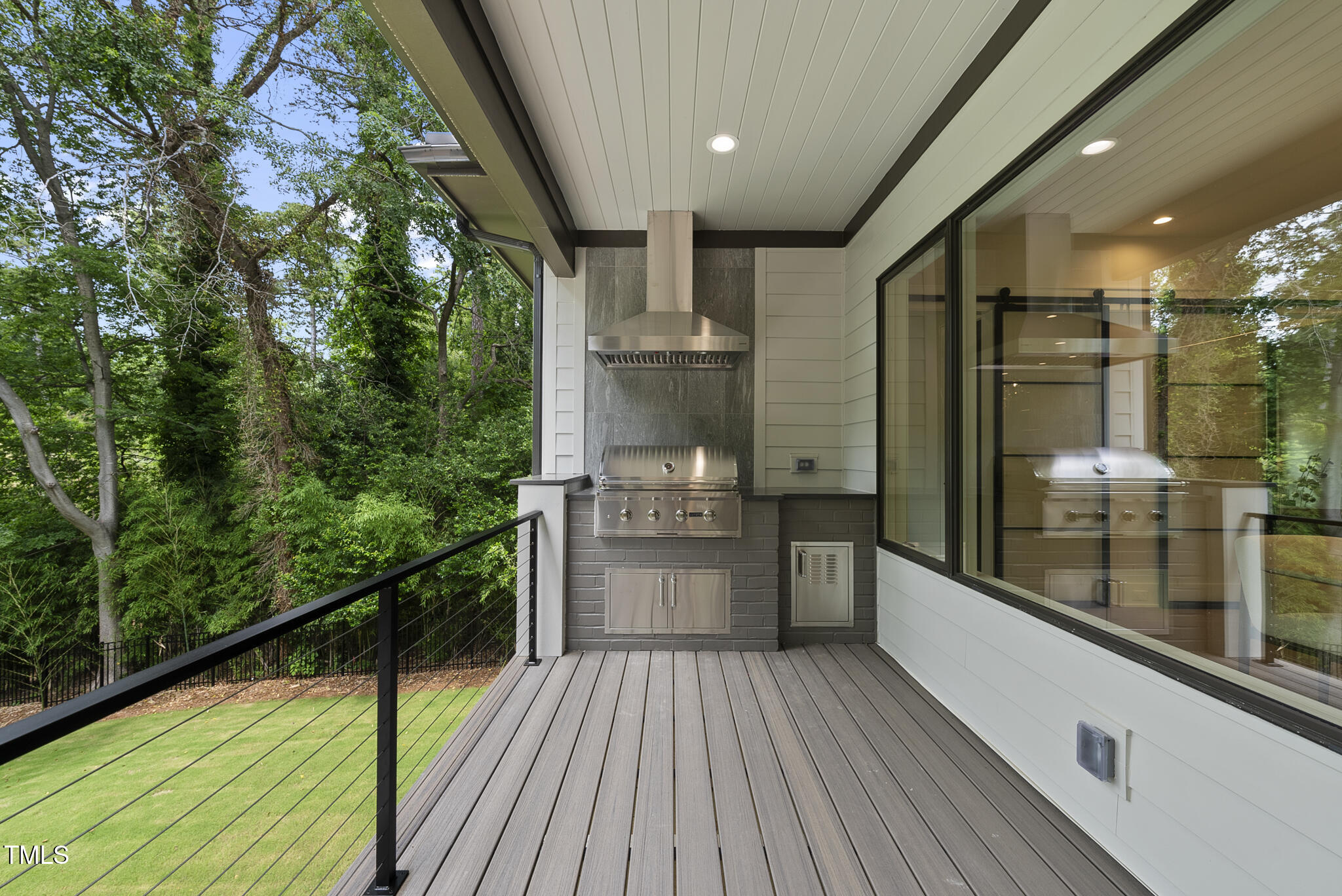 4123 Rockingham Street Raleigh, NC 27609 - Photo 13 of 51 DSC01153