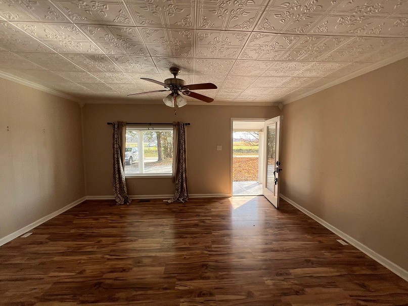 631 West Maple Street Morrison, TN 37357 - Photo 3 of 11