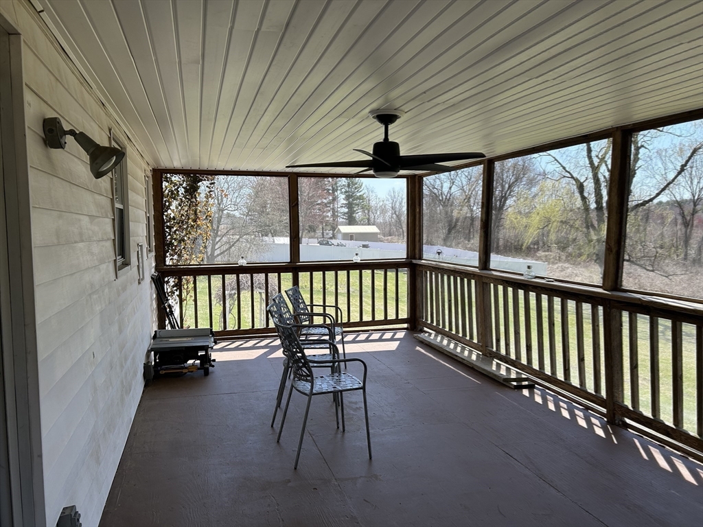 21 Fred Jackson Road Southwick, MA 01077 - Photo 15 of 35