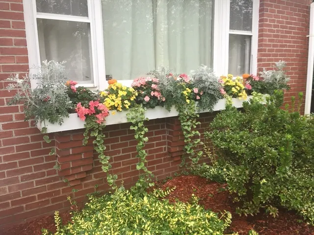 $418,900 | 21 Fred Jackson Road, Southwick, MA 01077