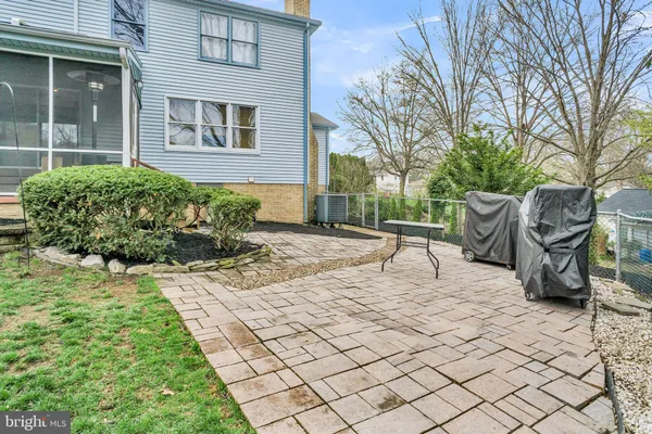 $449,900 | 932 Shiremont Drive, Mechanicsburg, PA 17050