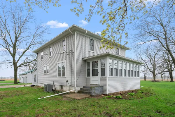 $359,000 | 4799 South Center Road, Rochelle, IL 61068