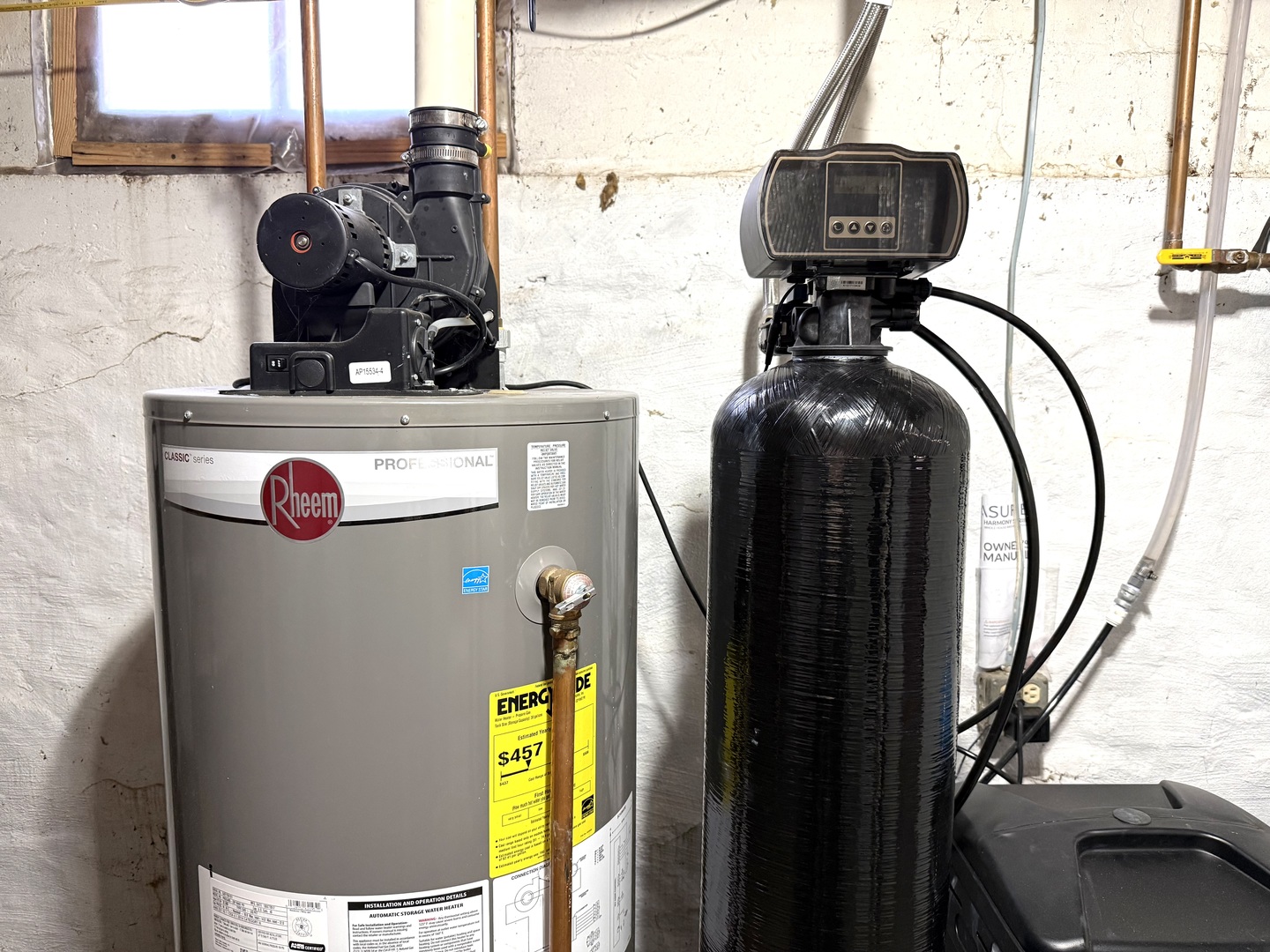 4799 South Center Road Rochelle, IL 61068 - Photo 28 of 30 a front view of a house with entryway