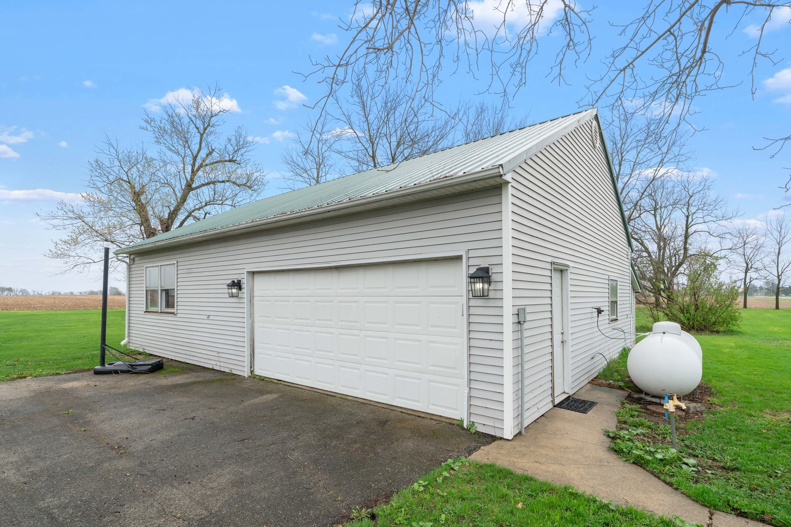 4799 South Center Road Rochelle, IL 61068 - Photo 38 of 48