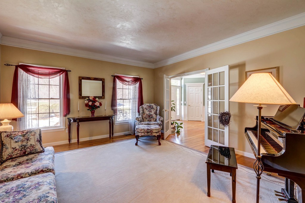 27 Broken Tree Road Medway, MA 02053 - Photo 14 of 30 Gallery Image 14