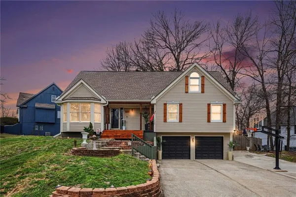 $345,000 | 12304 East 78th Street, Kansas City, MO 64138