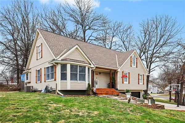 $345,000 | 12304 East 78th Street, Kansas City, MO 64138