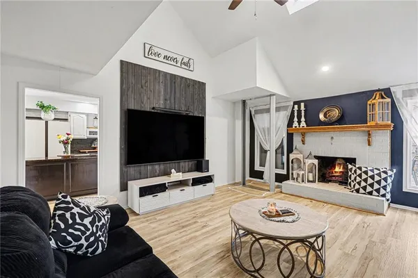 $345,000 | 12304 East 78th Street, Kansas City, MO 64138