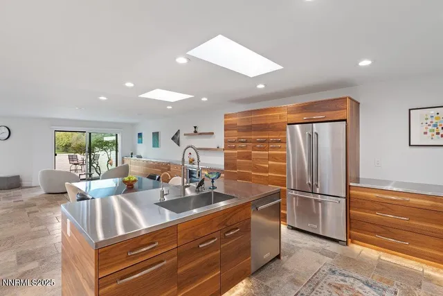 $898,787 | 4811 Lakeridge Terrace West, Reno, NV 89509