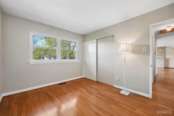$200,000 | 715 Gonzaga Lane, Florissant, MO 63031