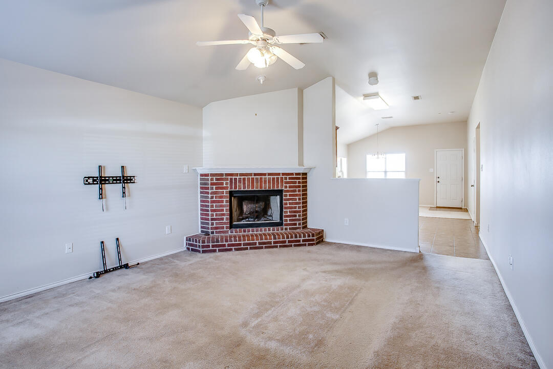 6515 92nd Street Lubbock, TX 79424 - Photo 2 of 14 6515-101