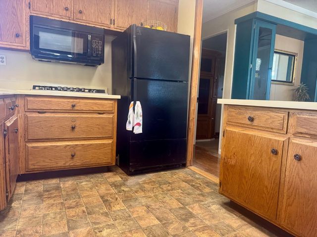 a view of an outdoor space with seating area