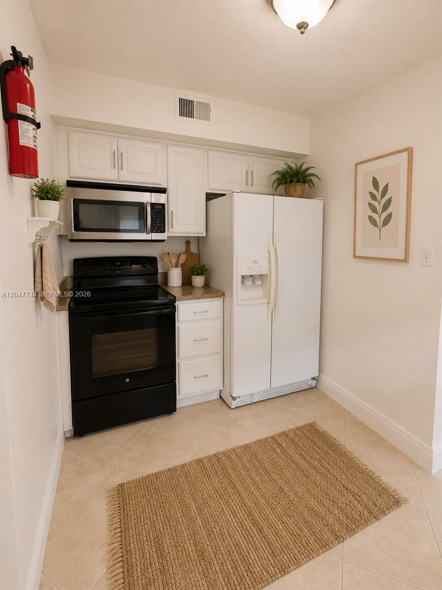 8601 Southwest 94th Street, Unit 105W Miami, FL 33156 - Photo 13 of 24