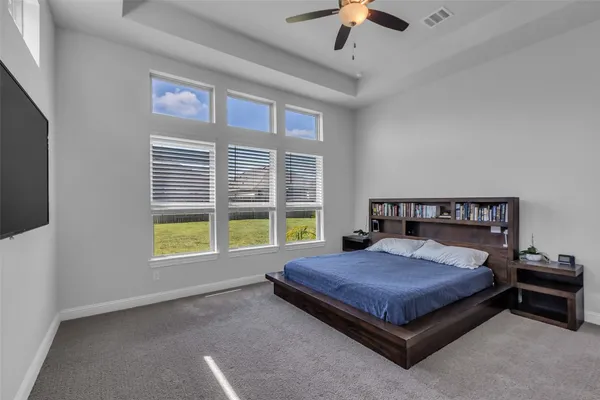 $560,000 | 423 Round Top Street, Webster, TX 77598